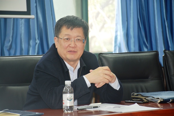 校党委副书记王勇讲话 魏孟吉摄影 校党委副书记王勇讲话 魏孟吉摄影