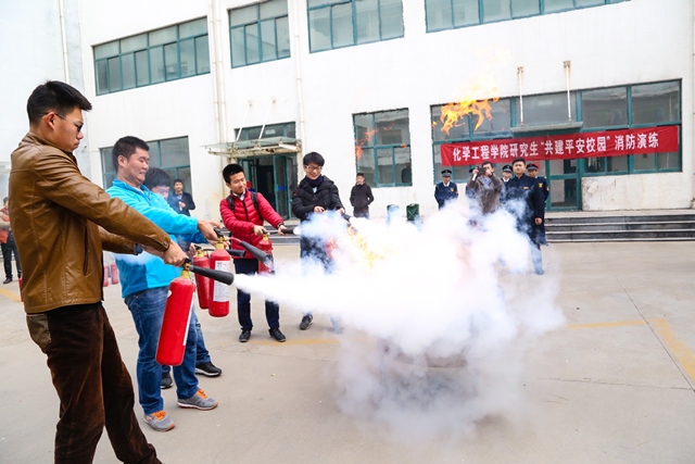 消防演练现场 王永鑫摄影 消防演练现场 王永鑫摄影