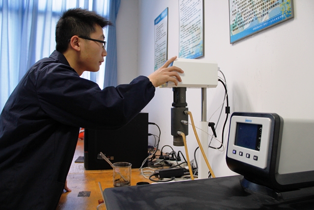 新学期,实验人员有新的目标 新学期,实验人员有新的目标