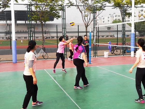 女排传球 女排传球