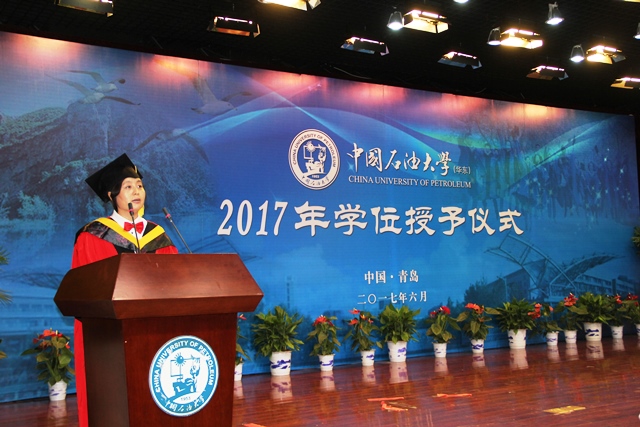 副院长刘欣梅主持 魏孟吉摄影