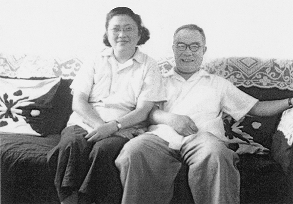 傅鹰、张锦夫妇