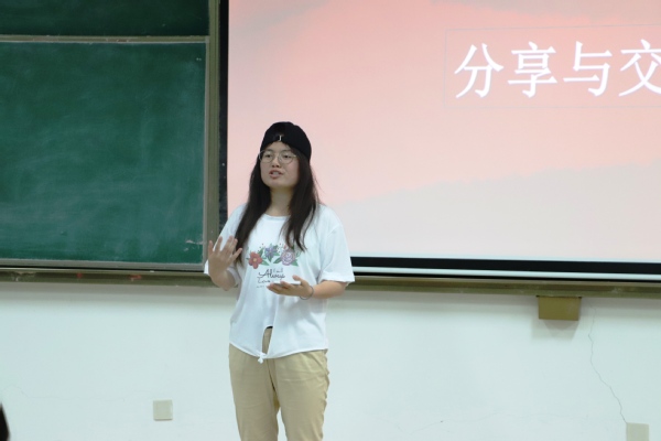 马翠分享三行情书 曹明秀摄影.JPG