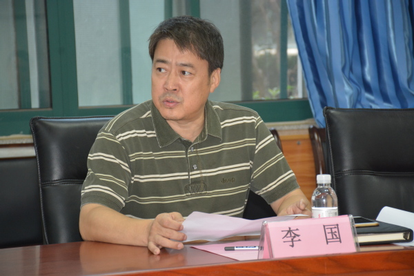 新任学院党委书记李国发言 魏孟吉摄影 新任学院党委书记李国发言 魏孟吉摄影