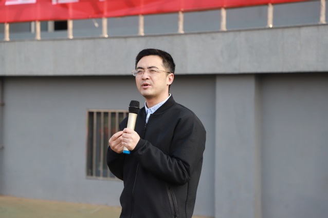 学院党委副书记王迅讲话