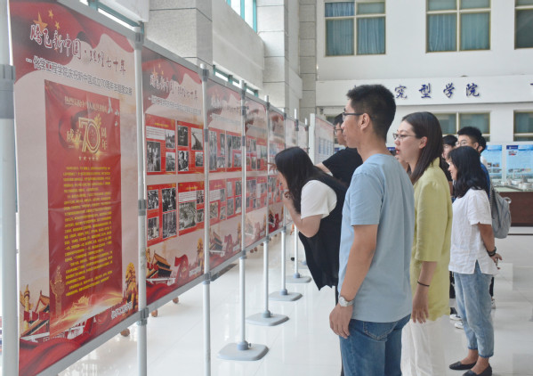 学院展出主题图文展 魏孟吉摄影 学院展出主题图文展 魏孟吉摄影