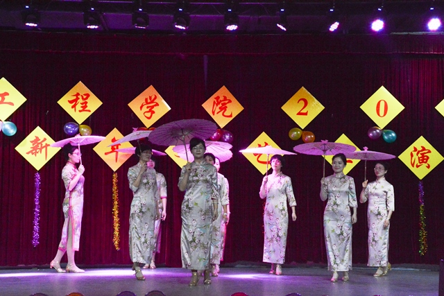 环境系舞蹈《江南梦》 环境系舞蹈《江南梦》