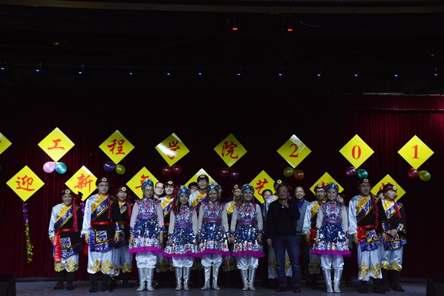 重质油舞蹈《春天》 重质油舞蹈《春天》