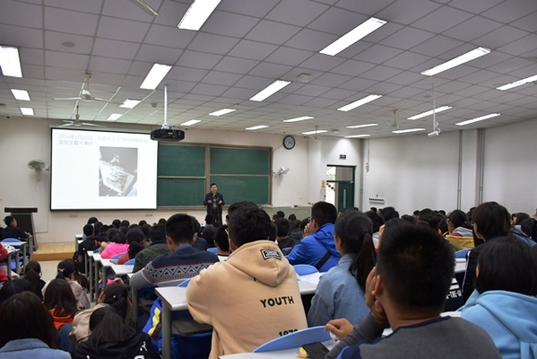 培训会现场 郝书琴摄影 培训会现场 郝书琴摄影