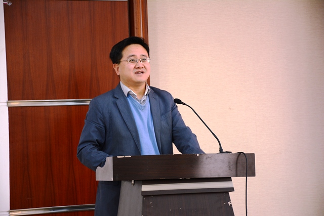 吕雪峰副所长致辞  李博一摄影