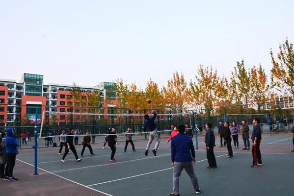 网前进攻 魏孟吉摄影 网前进攻 魏孟吉摄影