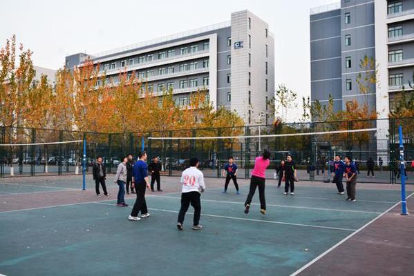 奋力扑救 魏孟吉摄影 奋力扑救 魏孟吉摄影